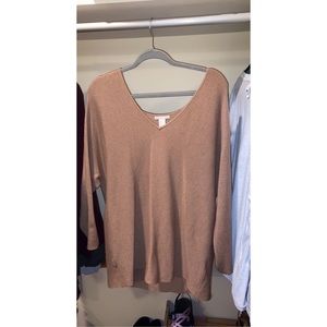 Long Sleeve V-neck Sweater